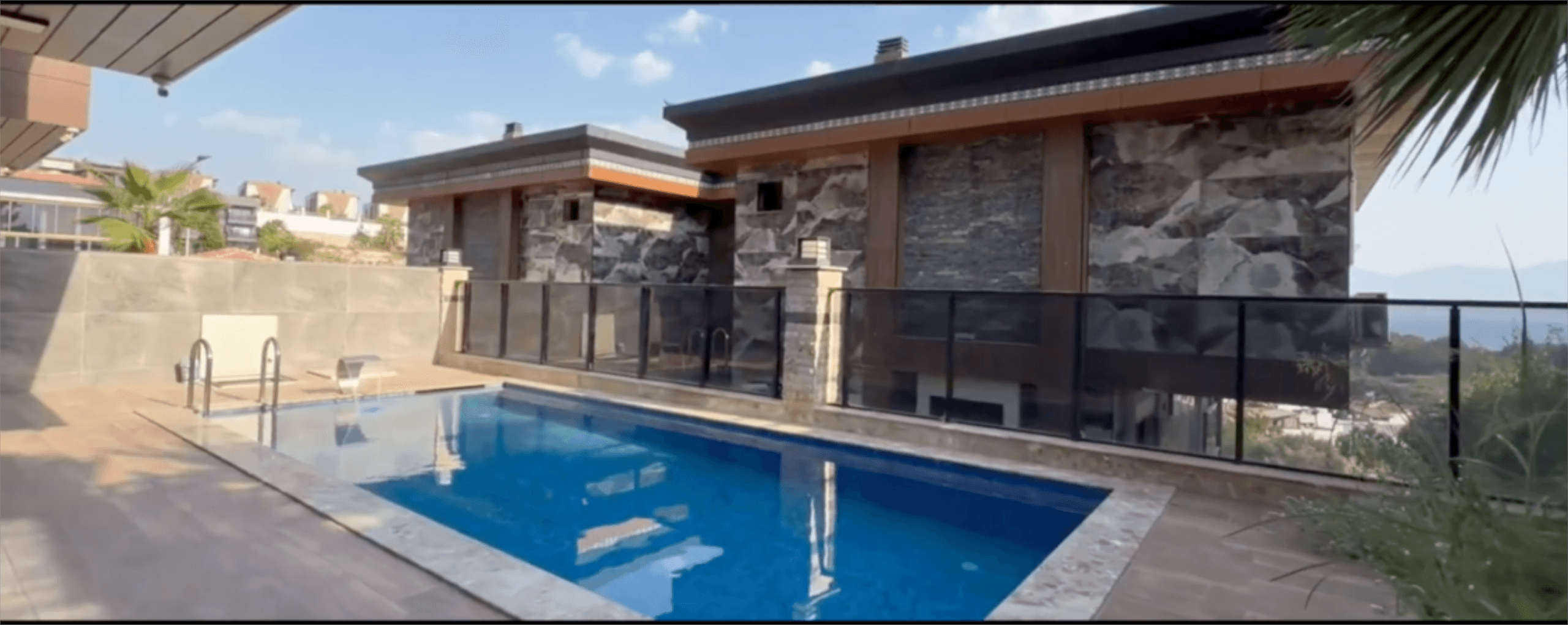 Elevator Villa in Kuşadası